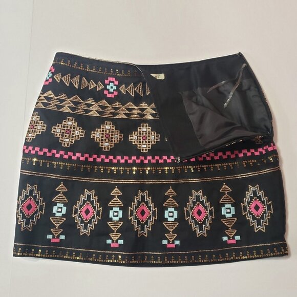 Miami Brand Embroidered Tribal Print Mini Skirt Women’s Medium Black Multicolor - Picture 11 of 16